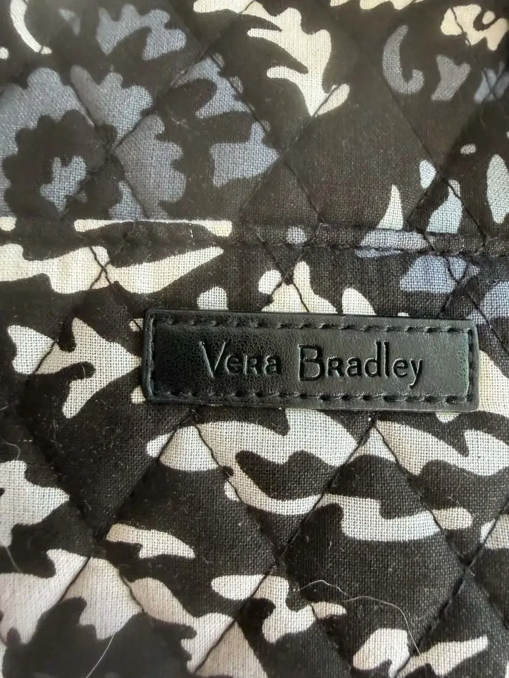 Vera Bradley Hanging Travel Organizer / Toiletry Bag in Black Paisley Quilted Fa